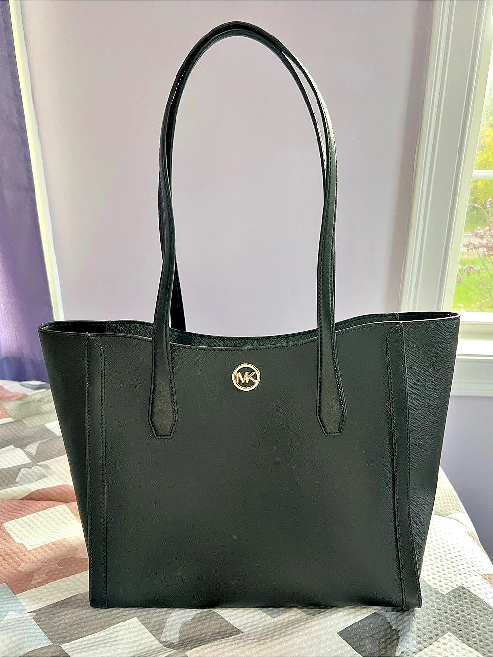 NWT Michael Kors Leida Tote in Black